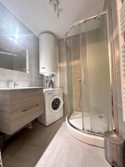 Appartement F3, 2 Chambres Ivry-sur-Seine Eksteriør billede